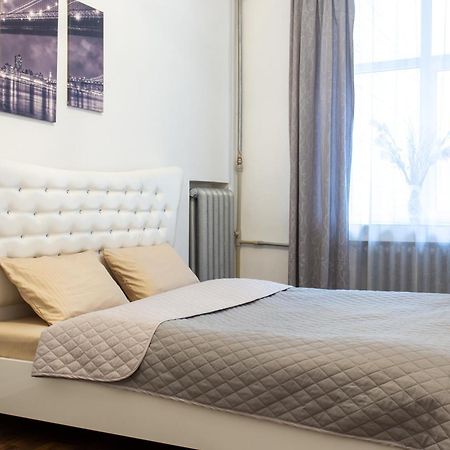 Appartamento Pushkinskaya Street Charkiv Esterno foto