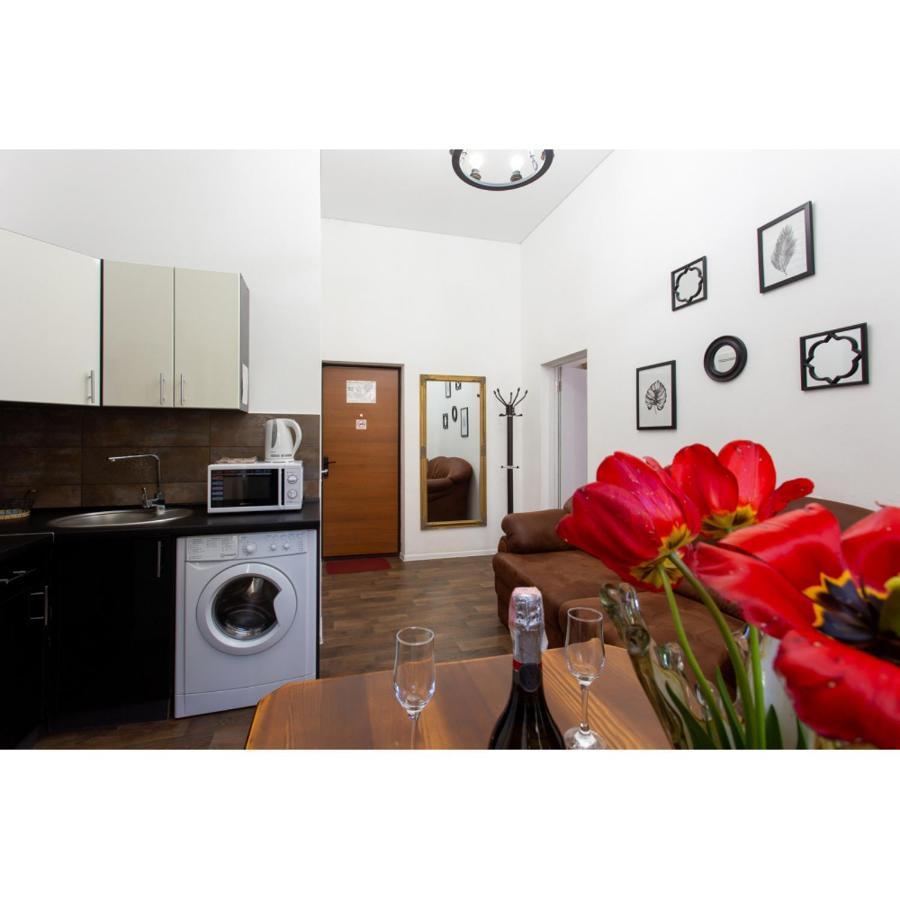 Appartamento Pushkinskaya Street Charkiv Esterno foto