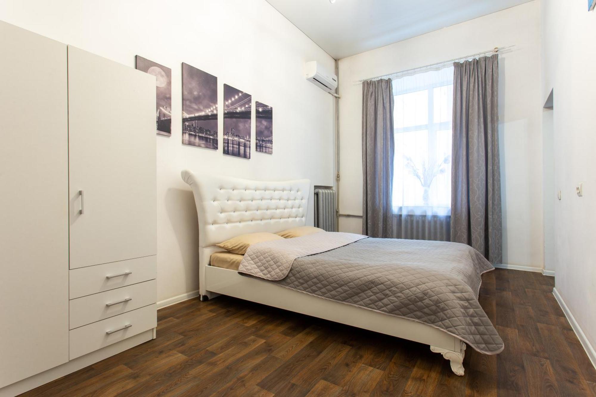 Appartamento Pushkinskaya Street Charkiv Esterno foto